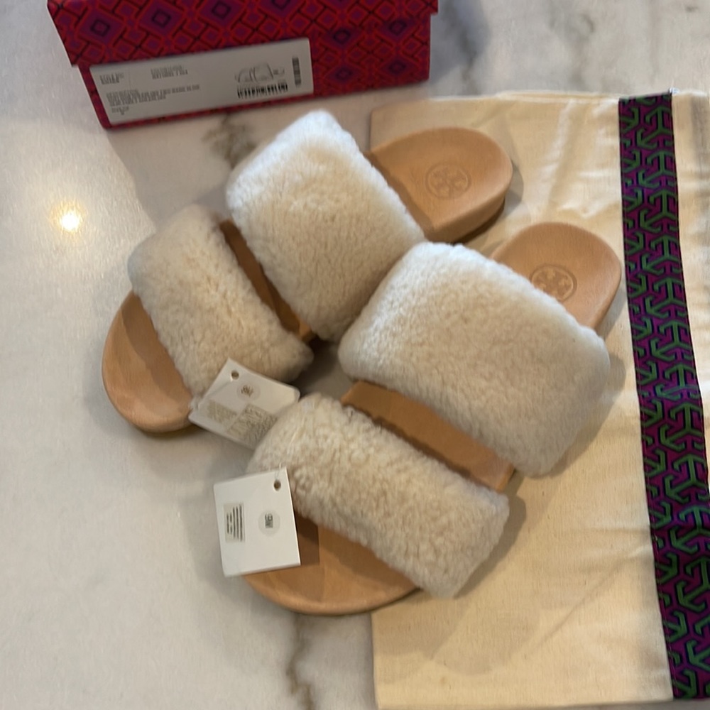 Gently Used Tory Burch Fur slippers Beige sz 9 Sheldon Shearling Two Band Slide - Picture 8 of 14